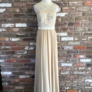 DYLAN QUEEN Women's Champagne Jewel Embellished Sleeveless Formal Maxi Dress 12